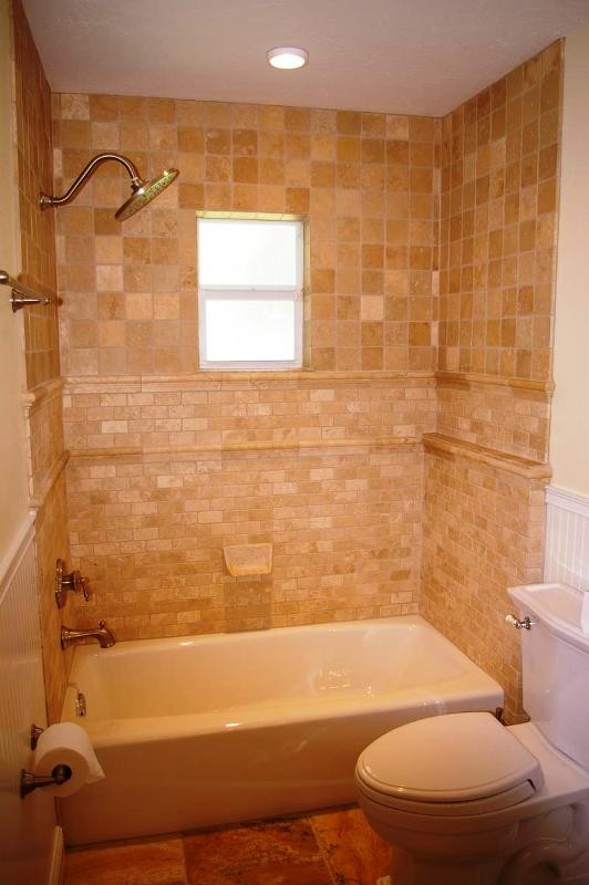 Small-minimalist-Modern-Sweet-Bathroom
