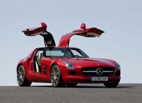 2011_mercedes_benz_SLS_AMG_large.jpeg